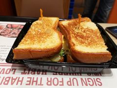 圣塔芭芭拉经典牛肉特堡-The Habit Burger Grill 哈比特汉堡(爱琴海店)