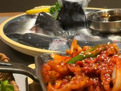 -草家酱蟹炭火烤肉店(珲春南路一店)