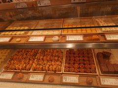 面包甜点陈列柜-泸溪河桃酥(西直门凯德店)