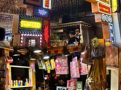 -三亚火车头万人海鲜广场