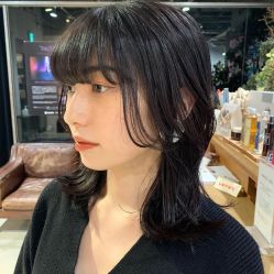 -变画·发型STUDIO