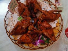 -津津菜馆(绝没分店)