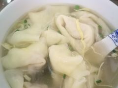 -笑来喜馄饨小笼工坊店(湖滨街店)