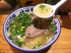兰州清汤牛肉面-嘻小北·兰州清汤牛肉面(太平洋森活天地店)