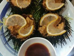 生吃海胆-映像威海·海鲜味道(市区店)