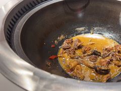 -玺炖·中国铁锅炖(南京东路店)