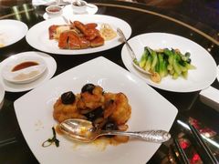 黑蒜大千虾球-北京四季酒店·采逸轩