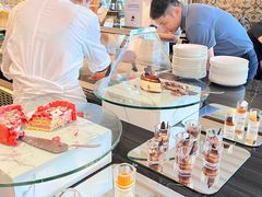 -圣丰索菲特·2 On 988 Café 自助餐厅
