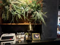 -StayReal Cafe(长宁来福士广场东八区店)