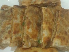 -溢心园香河肉饼总店