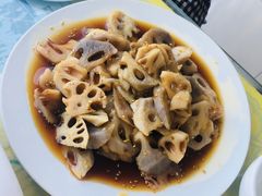 -美顺香食府鱼头老店(雪野湖店)