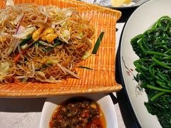 -五稻厨房粤西菜(新闻店)