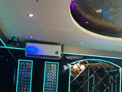 -路边边.炒菜烧烤.音乐餐厅(良乡长虹店)