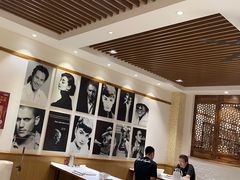 -白氏兄弟烧烤(中赢广场店)