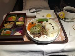 -东方航空(虹桥路店)