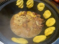 -袁小二大东北铁锅炖(吉祥村总部)