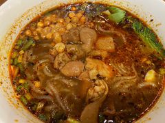 老成都手拍肥肠粉-麻婆婆白家肥肠粉(海岸城店)