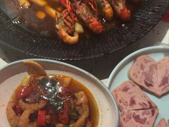 -沪小胖·小龙虾·蓝龙王(八佰伴店)
