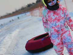 -华彬猛犸滑雪场