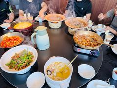 -沅江水·湖南家宴(南村万博长隆商圈店)