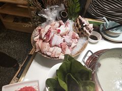 -洪氏嗨捞·猪肚鸡火锅(阳光天地店)