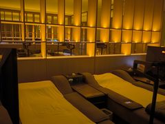 -涨巢·潮玩水疗局