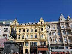 -耶拉契奇总督广场