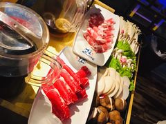 招牌肥牛-东道煮牛肉火锅(重庆路店)