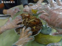 -维吾尔餐厅(宜山路店)