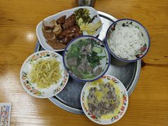 -明姨仔潮汕美食·碳炉猪脚·汕尾牛腩饭·起片鸡煲(起义路店)