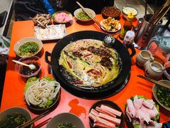 -周幺妹重庆老火锅(银泰城总店)