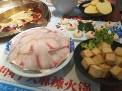 -辣莊重庆老火锅(滕州店)