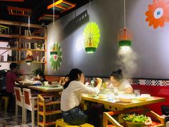 大堂-浪里寻·臻牛养生牛肉火锅(方圆荟店)