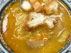 -002鱼汤粉(龍園店)