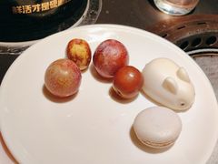 -钱小奴海鲜自助黑金店(杭州滨江龙湖店)