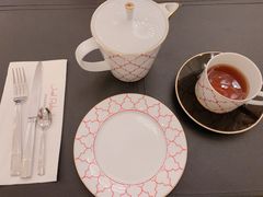 -Salon de The de Joel Robuchon(外滩18号店)