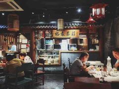 大堂-京味斋·北京烤鸭(华威桥北工大店)