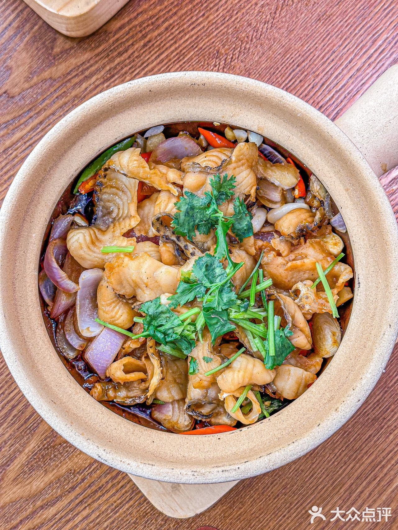 来王府井一定要尝尝他家的砂锅煲 逛街逛累了