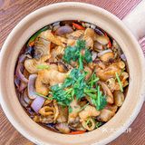 来王府井一定要尝尝他家的砂锅煲 逛街逛累了