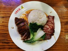 双拼饭-澳门陈光记烧味饭店(南京德基广场店)