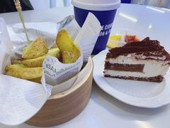 -Blue Concept Cafe&Farm·關於藍