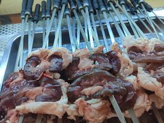 烤腰子-吐尔逊拌面美食