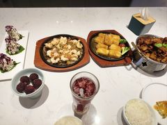 -峨嵋小镇·川菜(勒泰中心店)