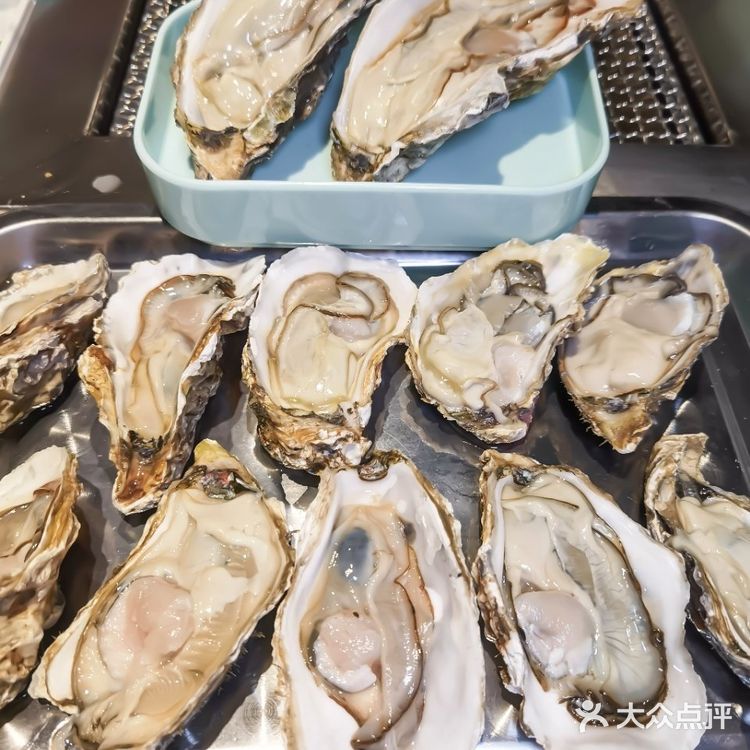 ⭕️今天的生蚝可劲造——聚蚝庄鲜蚝自助专营店