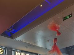 -肥肥虾庄·金牌油焖大虾(汉街SKP店)