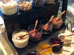 -大中华希尔顿酒店-念自助餐·嗨啤·小龙虾