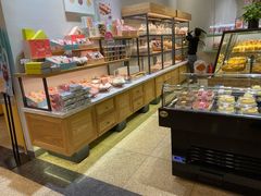 面包甜点陈列柜-法颂(金元宝于家堡购物中心店)