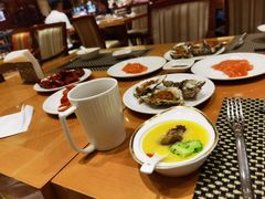 -盛宴标帜西餐厅龙虾.鲍鱼•牛排(重庆喜来登大酒店)