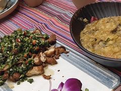 -香巴拉云南餐厅(华莱坞店)