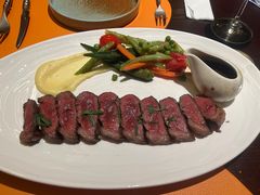 -普朗姆生蚝牛排馆 The Plump Oyster(成都摩方购物中心店)